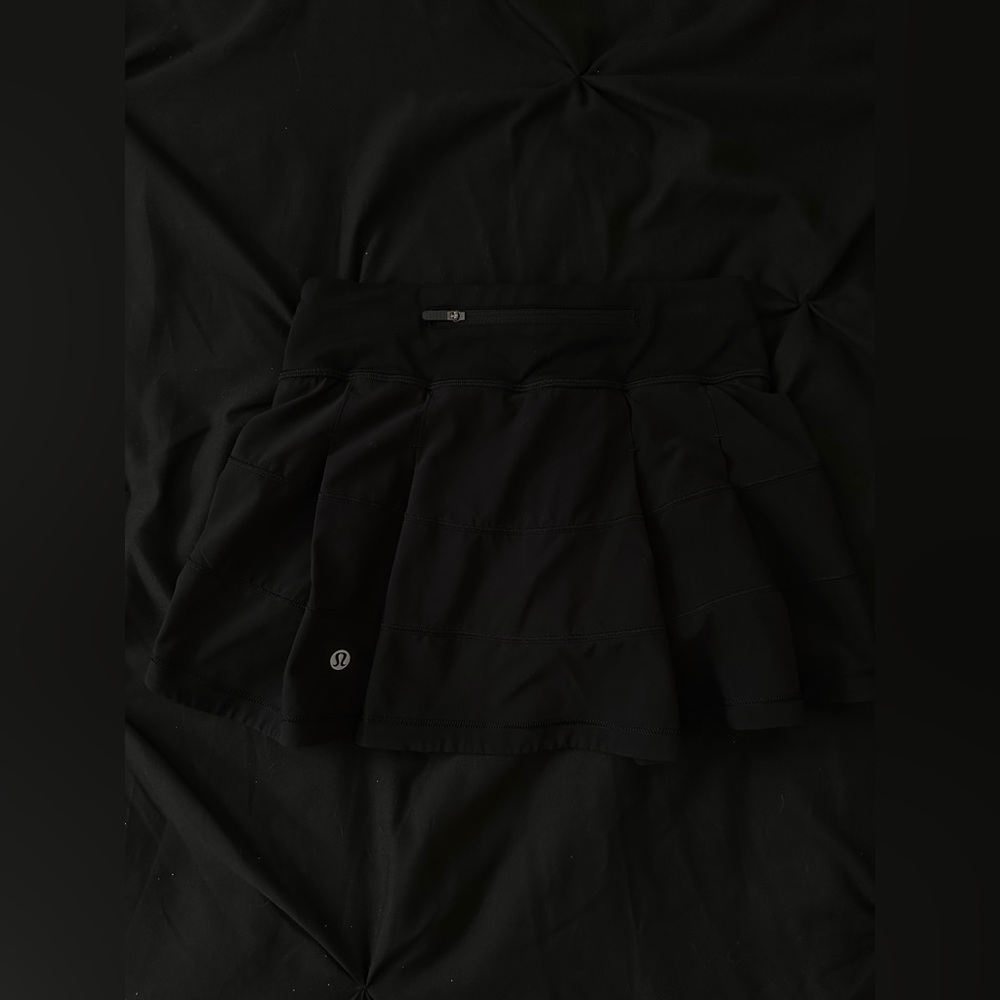 LuLuLemon Black mini skirt with shorts under